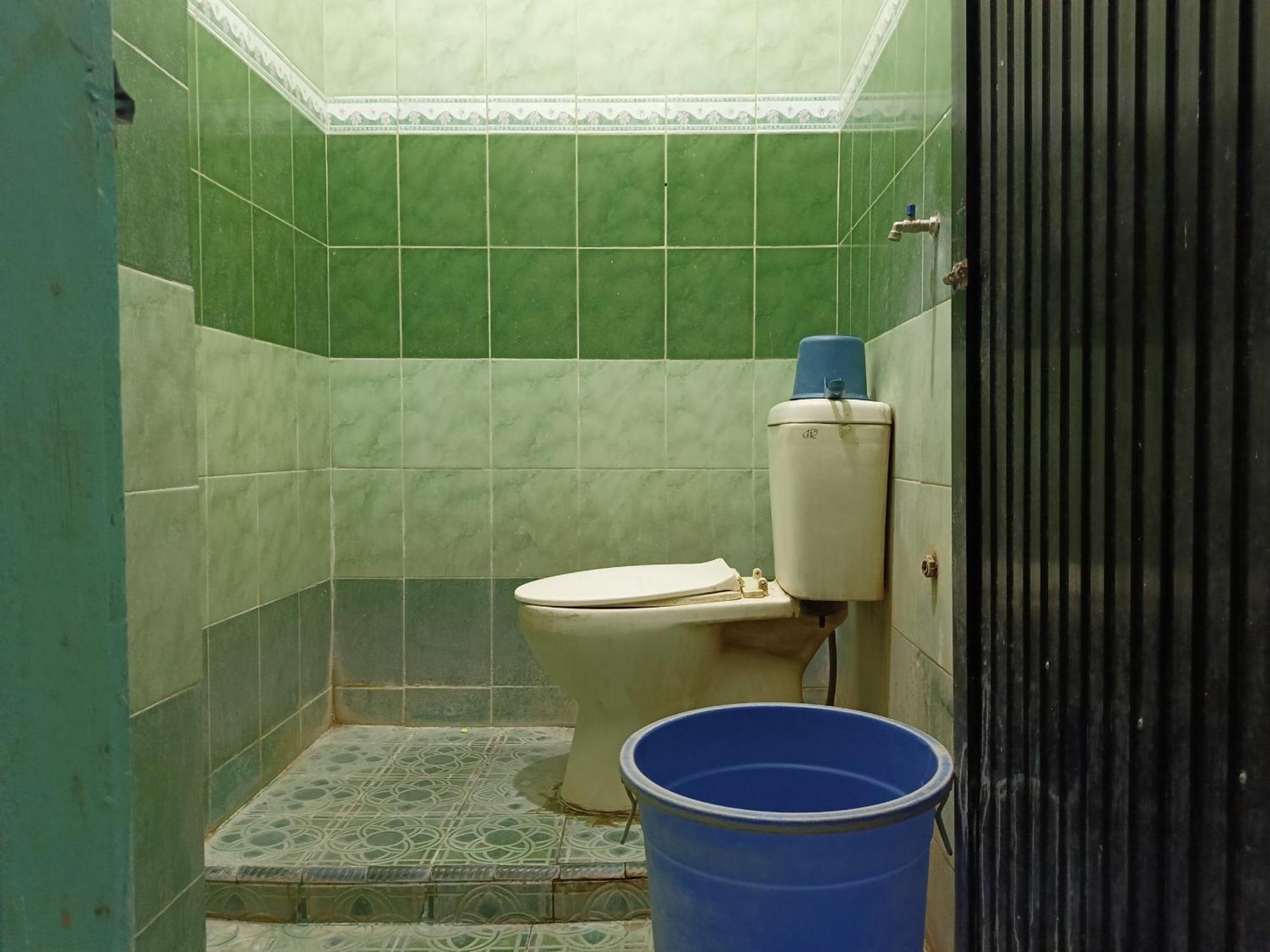Oyo 93538 Millow Kost Near Gedung Rektorat Iain Parepare Buitenkant foto